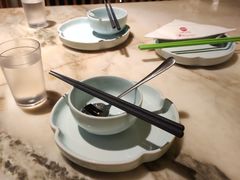 -弄堂里(西溪龙湖天街店)