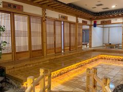 -恒坤北纬42度温泉洗浴(公园路店)