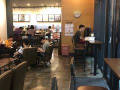 大堂-星巴克(深圳龙华人民北店)