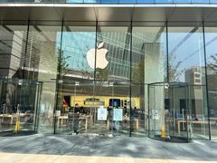 -Apple零售店(华贸购物中心店)
