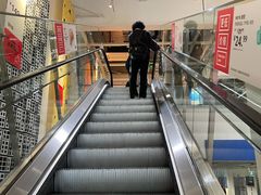 -宜家家居(宝山商场店)