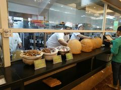 面包甜点陈列柜-琼菜王(南海店)