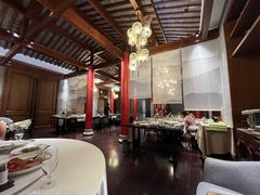 -宝燕壹号景观餐厅(龙盛国际商业广场店)