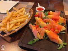 -CASA卡撒意式西餐厅