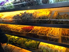 -万记麻辣烫国展总店