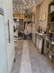 -More摩尔医美の注射线雕光电中心