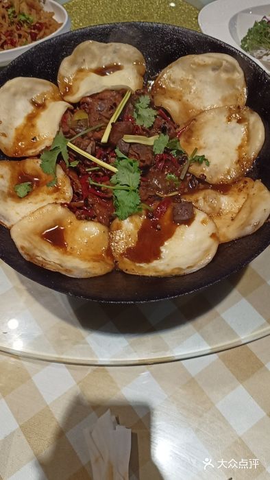 百味地锅鸡(财校分店)地锅小公鸡图片