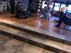 -CGV影城(滨江天街IMAX店)