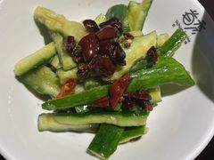 -江渔儿酸菜鱼(万科东荟城店)