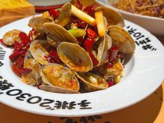 -喝丢一只鞋海鲜烧烤·海肠捞饭(东关街店)