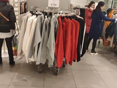 -H&M(鹏欣水游城店)