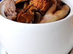 高山松茸炖乳鸽-长春凯悦酒店-品悦中餐厅