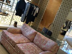 -路易·威登(香榭丽舍大道店)