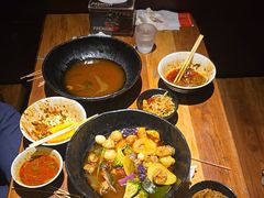 -万记麻辣烫国展总店