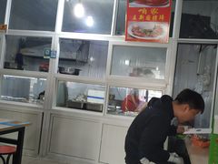 -咱家王新国把子肉(县东巷店)