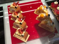-Salon de The de Joel Robuchon(外滩18号店)