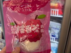 -正飞鲜奶(吐鲁番路店)