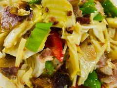 -三锅莊·牦牛肉火锅·香格里拉特色藏餐宴请餐厅(昆明创始店)