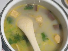 -小杨生煎(黄河路美食休闲街店)