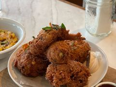 炸鸡-ROAST coffee & eatery