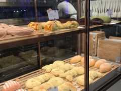 -奈雪的茶(青岛卓悦里INTOWN店)