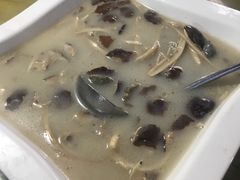 -88号小吃店·经典云南菜·地道纳西美食