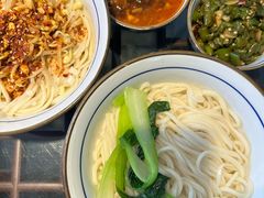 -关中灞道面(柳林居小区店)