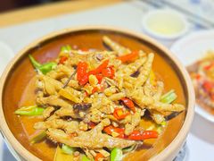 -黄兴南路步行商业街