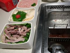 -海底捞火锅鲜切牛肉主题店(长寿路店)