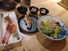 -鲔吞·和牛寿喜烧(闵行区绿瘦酒店)