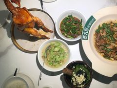 柴火手撕鸡-费大厨辣椒炒肉(高铁吾悦广场店)