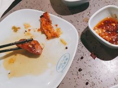 -金滏山烤肉·海鲜·火锅自助餐厅(襄阳万达店)