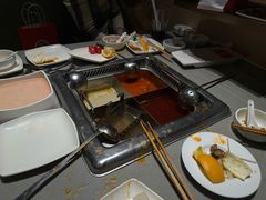 -海底捞火锅(珠影星光城夜宵主题店)