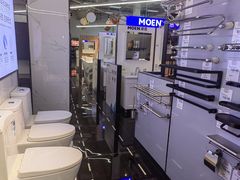 -百安居装修建材卖场(泰然店)