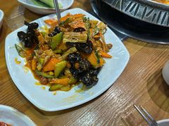 -喇喇排骨火锅·传统韩式脊骨汤(望京西园总店)