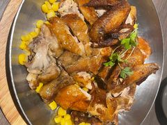 -港丽餐厅(来福士店)