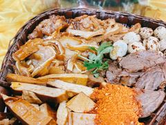 招牌筲箕卤菜-灶东家民间菜(回兴店)