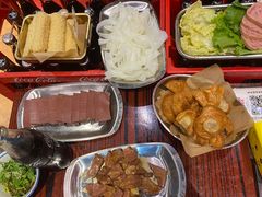 -沙胆彪炭炉牛杂煲(成都玉林店)