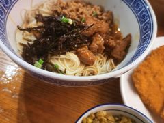 -沪西老弄堂面馆(定西路店)