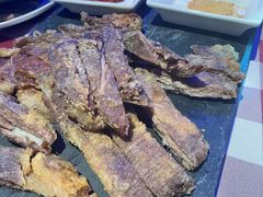 香炸羊腩带饼-邓丽君音乐主题餐厅