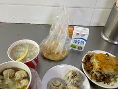 -严氏重油烧麦(民权路店)