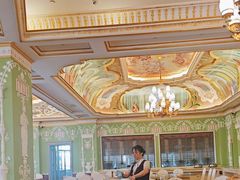 -套娃酒店-中餐厅