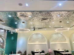 -丽莎沙拉轻食餐厅(国贸店)