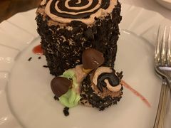 招牌树根蛋糕-莫斯科餐厅