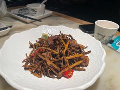 -吴越荣记苏州菜·松鼠桂鱼(月光码头店)