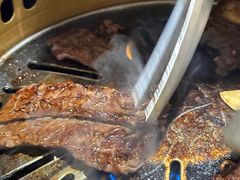 -炼火烤肉店