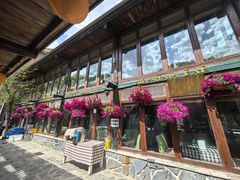 -北京水岸山吧度假村(雁栖镇店)