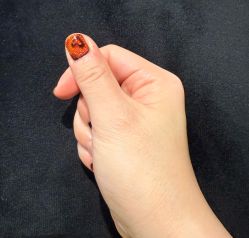 -悦指间美甲美睫