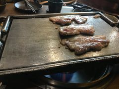-香猪坊韩国烤肉专属门店(魏公村店)