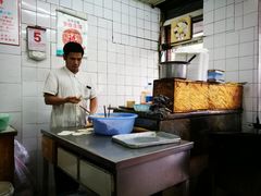 -黄阿姨锅贴大王(万航渡路店)